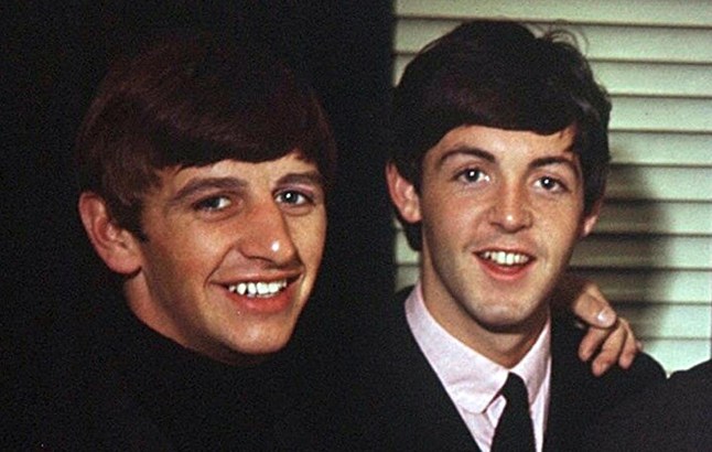 The Beatles - Ringo Starr and Paul McCartney in 1963 both in dark suits