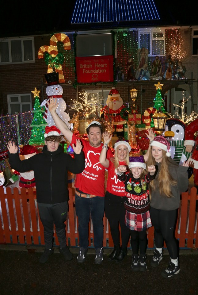 w8media. Kayleigh and Mark put up Christmas lights/a Christmas display every year and raise money for charity. This year it's for the British heart foundation after Mark had a triple heart bypass surgery at the grand old age of 30 years old. Lovely couple say they want to 'bring back the magic of Christmas. 06/12/2024.