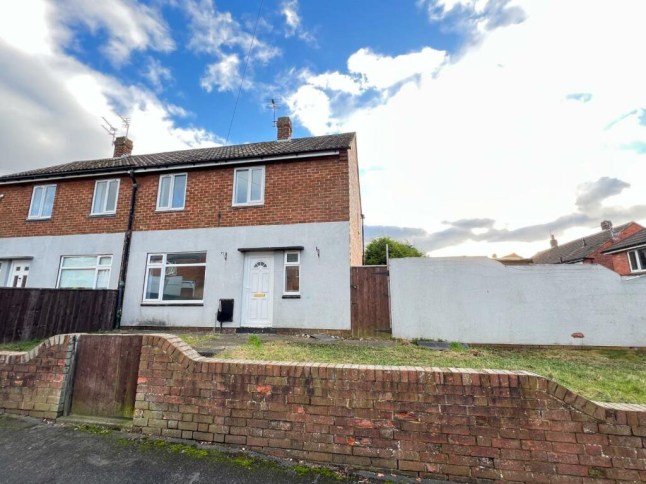 Story from Jam Press (Cheapest House Sale) Pictured: Exterior of the the cheapest house in the UK?s cheapest area. The cheapest house in the UK?s cheapest area is up for sale at ?50,000 Fancy snapping up the cheapest house in the cheapest area to buy in the UK for only ?50,000? Now you can. Shildon is a small quiet town, just outside of the bustling city of Durham. And it happens to be the most affordable place to buy in Britain. A study, carried out by Zoopla, found that the price of the average home was ?73,200. Now, a two-bedroom, semi-detached house has gone on the market; for a low market tag of ?50,000, reports Luxury Property News. Currently, there are others available for just ?40,000 ? but they?re listed as an auction, meaning this is likely the starting bid amount. This property, however, is a regular chain-free sale. And the best part? It requires no renovation work. Stepping inside, there?s a spacious entrance hall, living room ? with electric fireplace ? and reasonably sized kitchen. Each room, including the bedrooms, has been fitted with new grey carpet and the walls appear to have had a fresh lick of paint. The family bathroom, however, may require some TLC; but it already hosts all the amenities. With on-street parking and the freehold included it?s an absolute steal. Just a stone?s throw away from local facilities and schools, as well as transport links into the city, it?s perfect for a young couple or family. The property, which is on the market for ?50,000 is listed with Robinsons estate agents, Bishop Auckland. ENDS