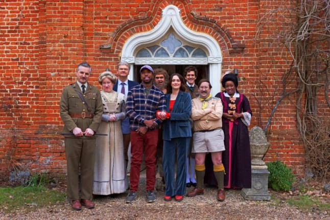 Ghosts S5,Announcement,The Captain (BEN WILLBOND), Lady Button (MARTHA HOWE-DOUGLAS), Julian (SIMON FARNABY), Mike (KIELL SMITH-BYNOE), Robin (LARRY RICKARD), Alison (CHARLOTTE RITCHIE), Thomas Thorne (MAT BAYNTON), Pat (JIM HOWICK), Kitty (LOLLY ADEFOPE),**STRICTLY EMBARGOED NOT FOR PUBLICATION UNTIL 00:01 HRS ON TUESDAY 15TH AUGUST 2023**,Monumental Pictures,Guido Mandozzi