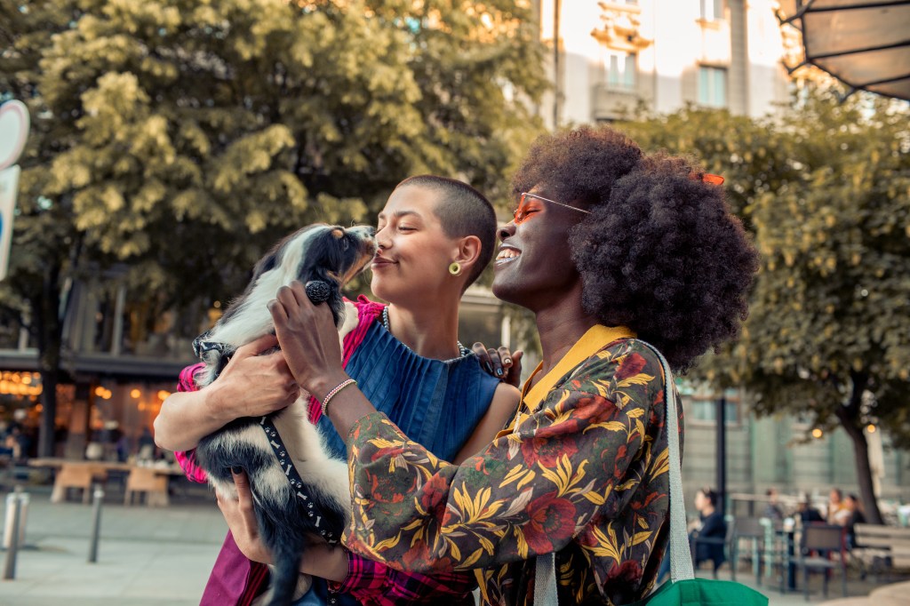 A comunidade LGBTQIA+ representa R$18,7 bilhões no mercado brasileiro