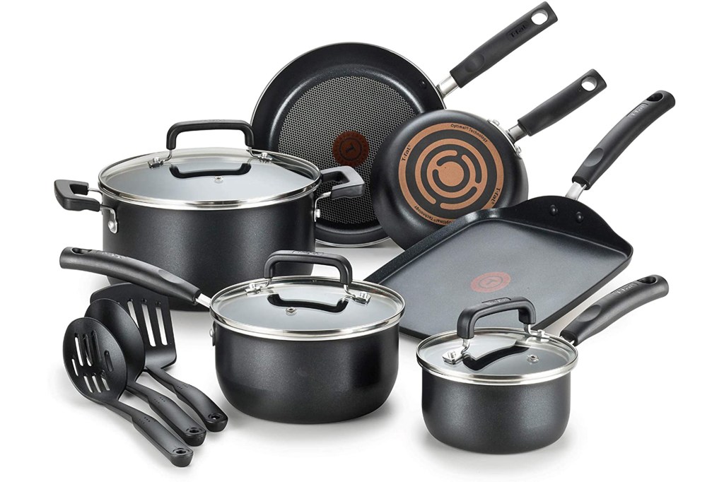 T-fal Signature Nonstick 12-Piece Cookware Set