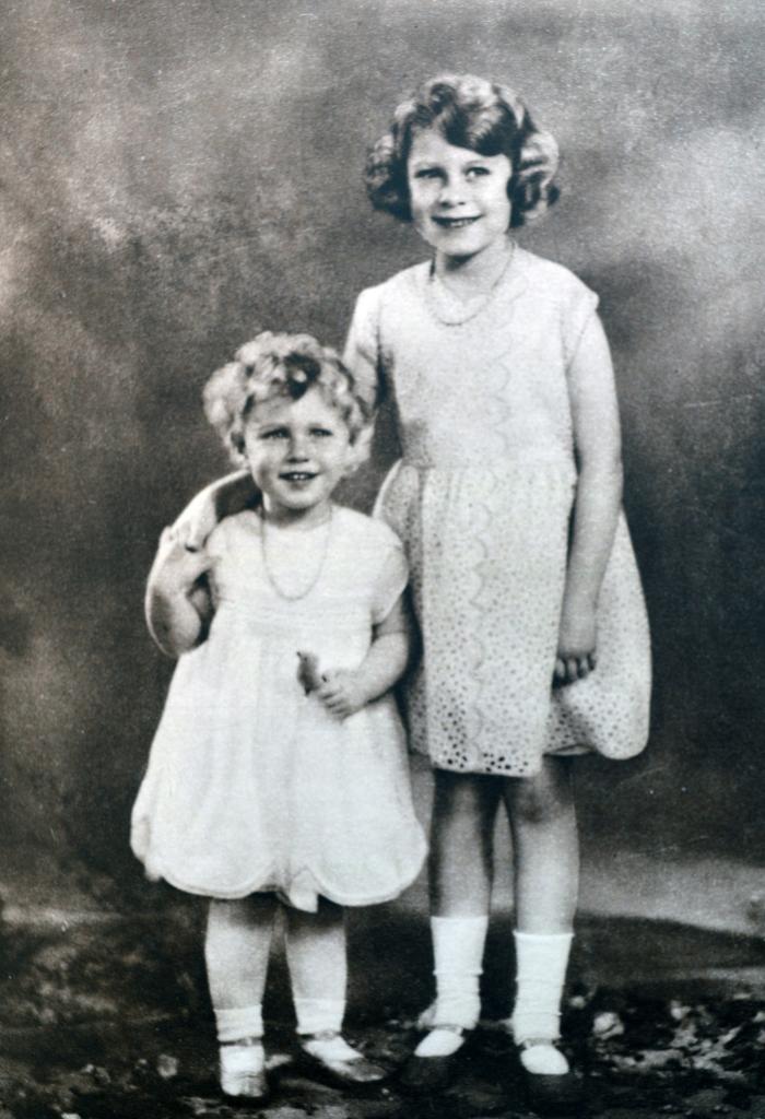 Princess Elizabeth (later Queen Elizabeth II) (right) and her sister Princess Margret (left).