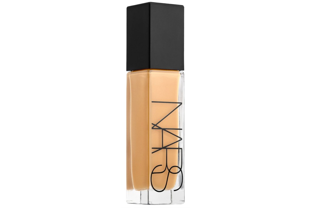 NARS Natural Radiant Longwear Foundation for combination skin