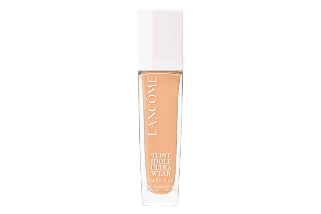 Lancôme Teint Idole Ultra Wear Care & Glow Foundation