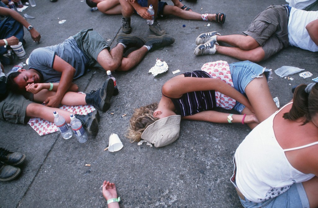 A heatwave and lack of shade made festival goers miserable at Woodstock 99.