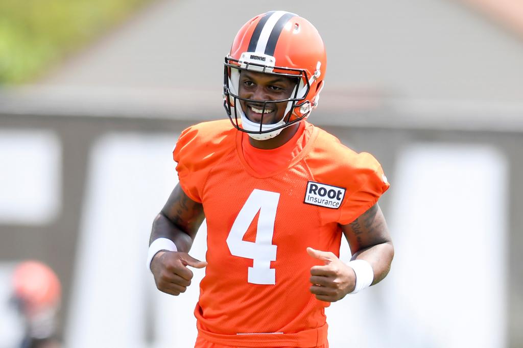 Deshaun Watson flashed a wide smile throughout Monday's practice.