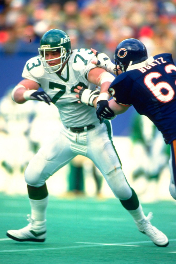 It's hand to hand combat in the trenches for New York Jets defensive tackle Joe Klecko