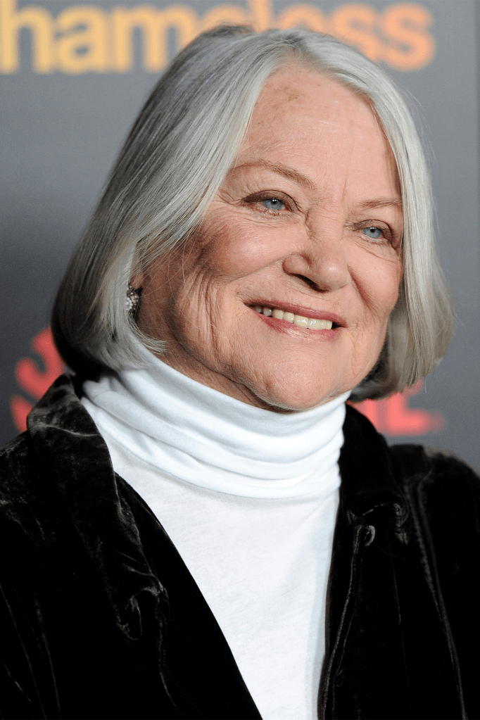 During her Oscar acceptance speech, she spoke to her parents using sign language.