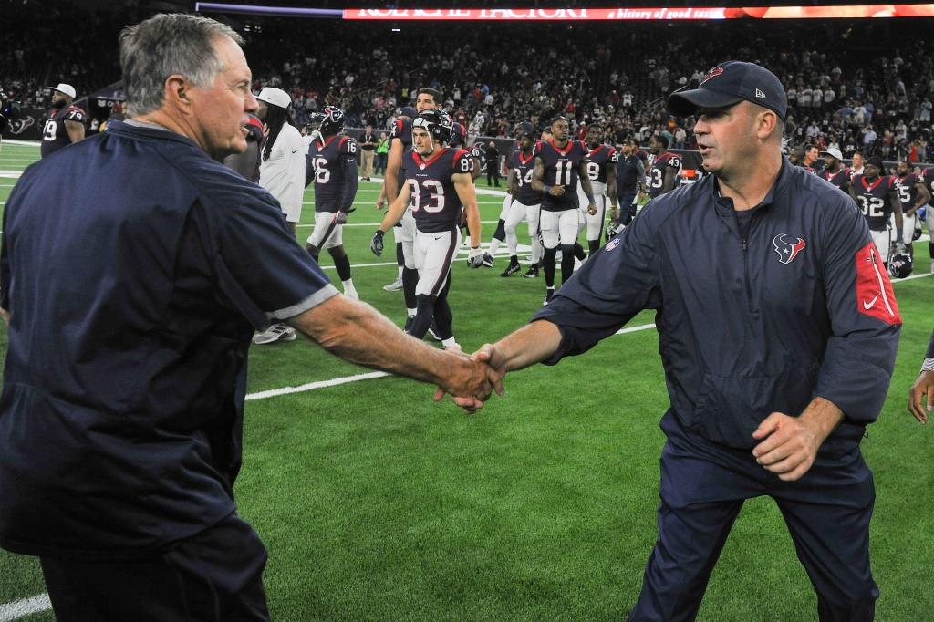 Bill O'Brien, formerly the Texans coach, shakes hands with Bill Belichick after a 2017 preseason game.