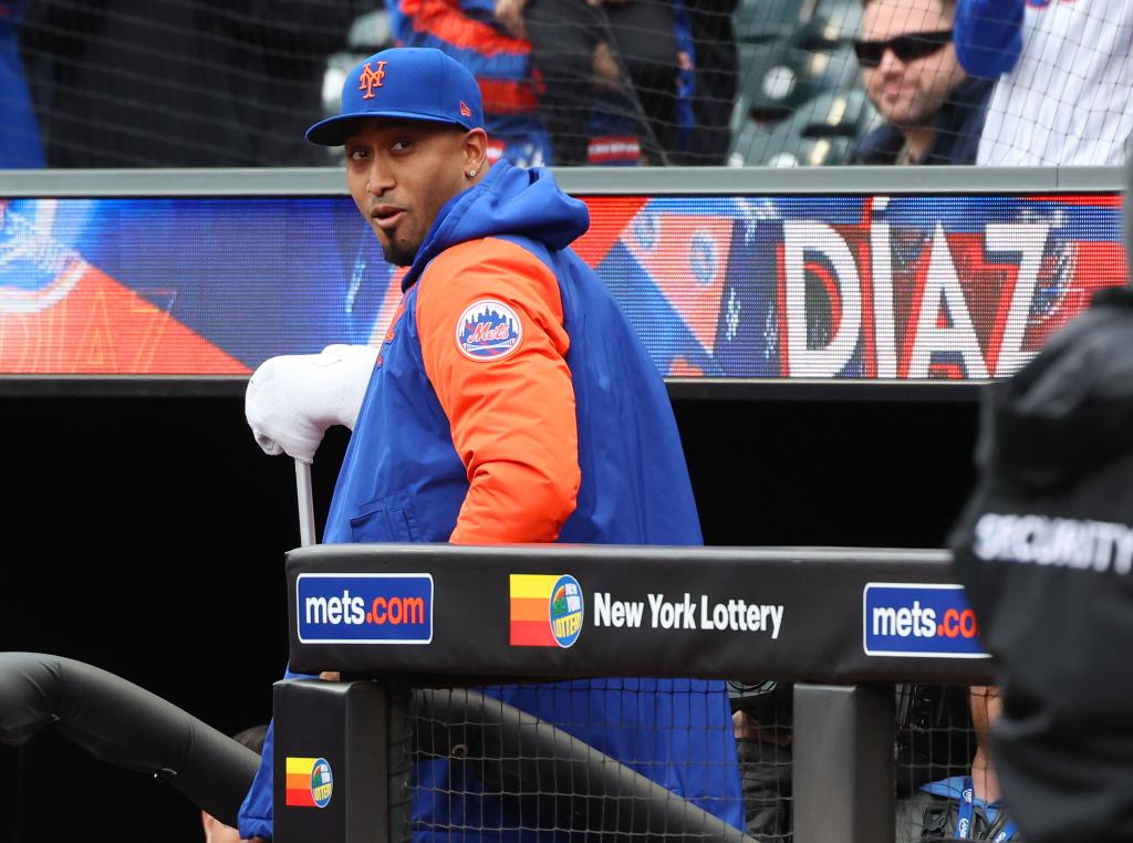 Edwin Diaz with crutches during the Mets' home opener on April 7, 2023.