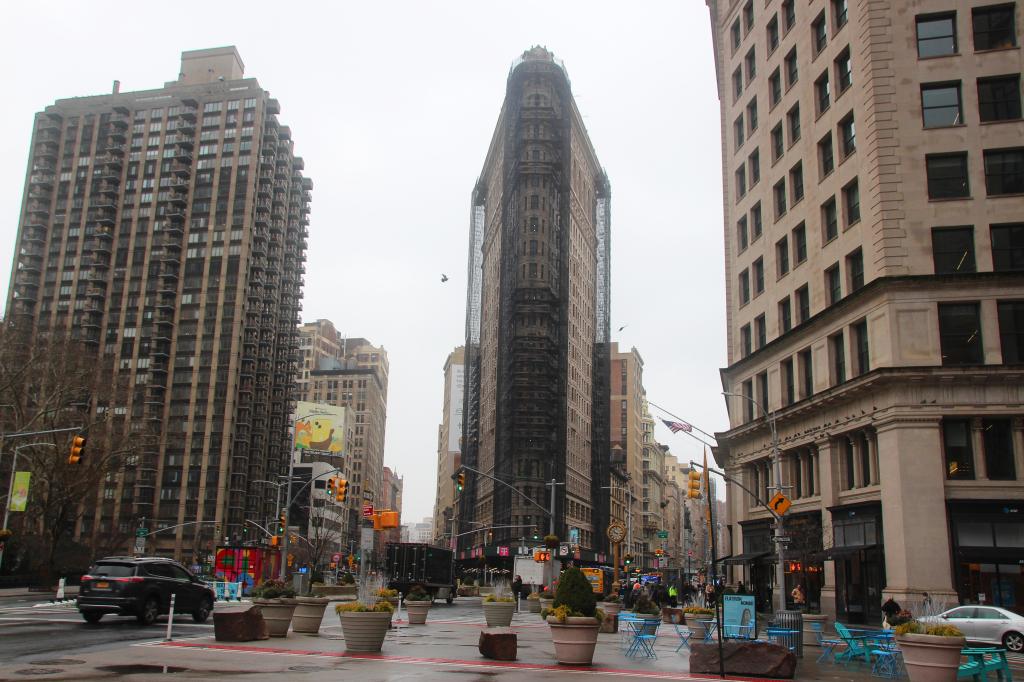 flatiron building garlick redemption