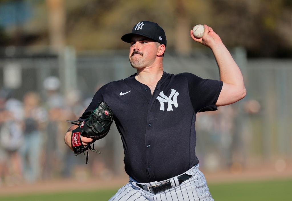 Carlos Rodon pitching for the Yankees in spring training.