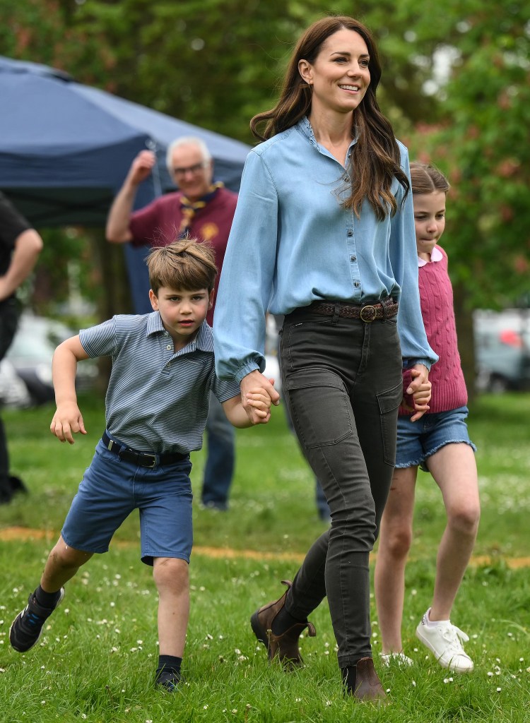 "That was George’s job at half term – moving feed," Middleton said during a trip to a goat farm last year with Prince William. 