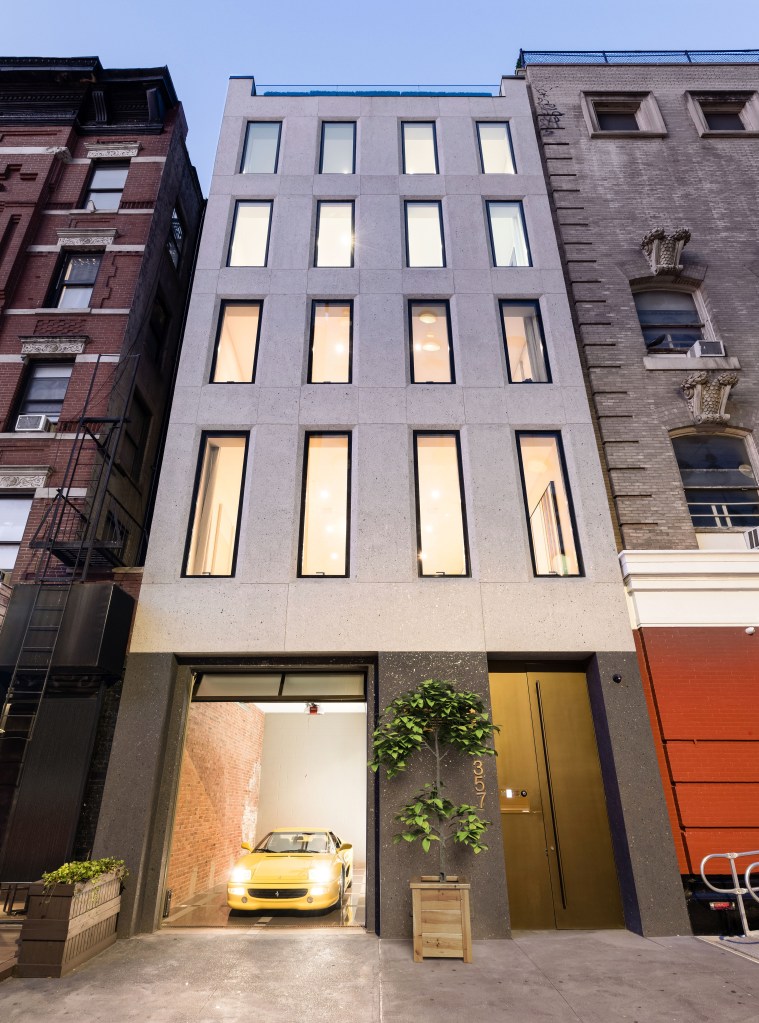 Townhouse at 357 West 17th Street in Manhattan