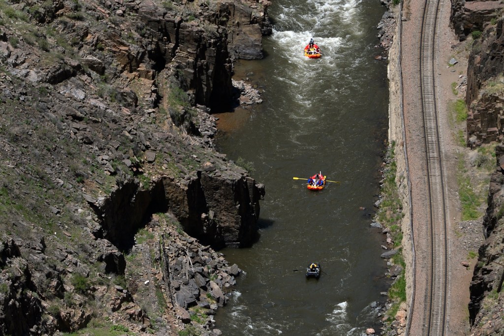 Groups rafting along the Arkansas River