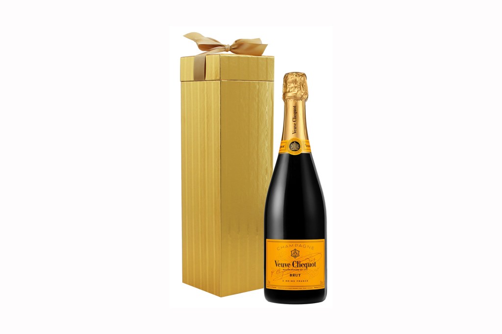 Veuve Clicquot Yellow Label Brut with Gold Gift Box