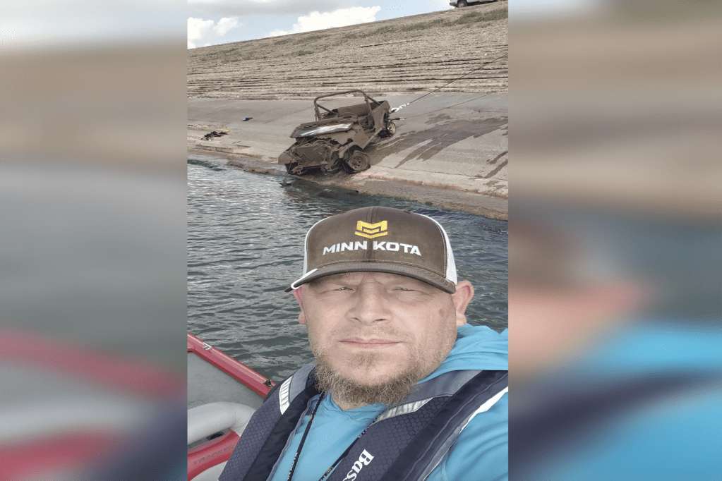 John Mounce called in the authorities to report the vehicle; the Sedgewick County Sheriff's Office then identified the stolen vehicle from its identification number. 

