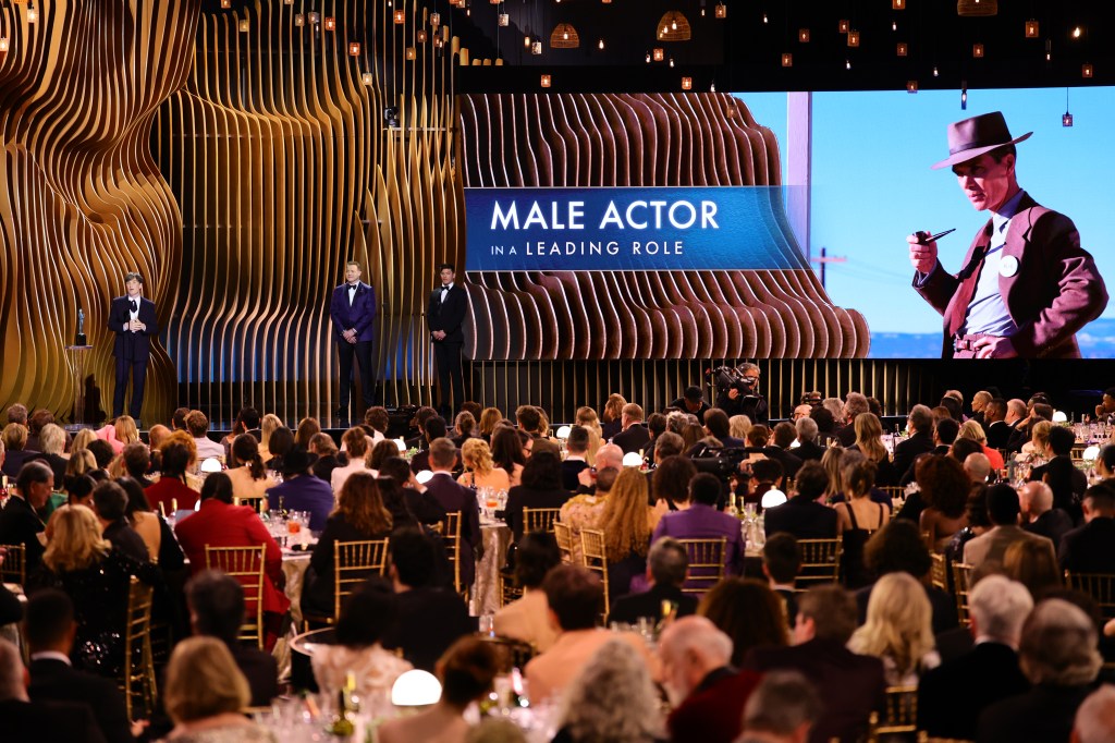 Cillian Murphy accepts the Outstanding Performance by a Male Actor in a Leading Role award for "Oppenheimer".