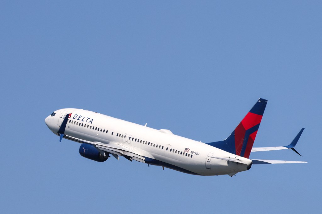 Delta Airlines plane 