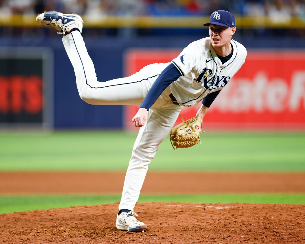 Pete Fairbanks #29 of the Tampa Bay Rays throws a pitch during the ninth inning against the New York Yankees at Tropicana Field on July 11, 2024 in St Petersburg, Florida. 