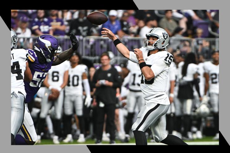 Las Vegas Raiders quarterback Gardner Minshew throws a pass against the Minnesota Vikings.