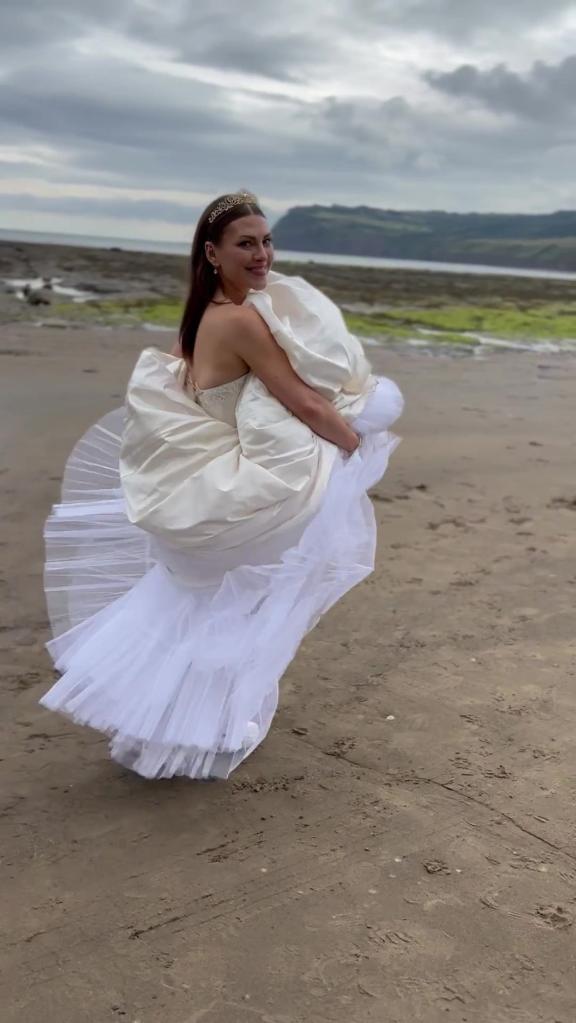 Feeling empowered despite the cancellation of her wedding, Scott-Berry went to a beach for a special photoshoot after being cheered on for the independence.