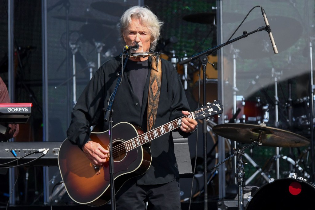 Kris Kristofferson performs in London in July 2019