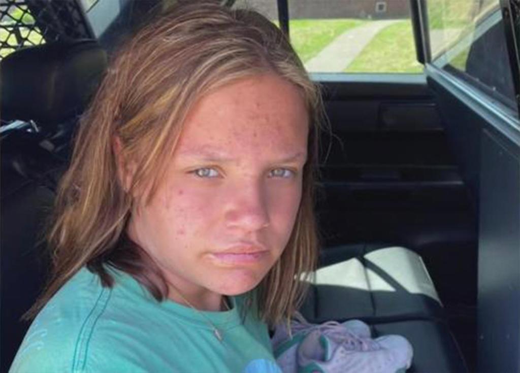 An Oklahoma City Police Officer noticed the teen walking outside an apartment complex on April 18 and questioned if she was Natalee Cramer.