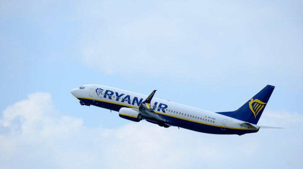 "The only veggie option was the lasagna," said Juhos of Ryanair's in-flight offerings.