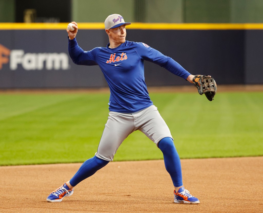 Brett Baty throws a ball to first base before the Mets' Game 1 win against the Brewers.