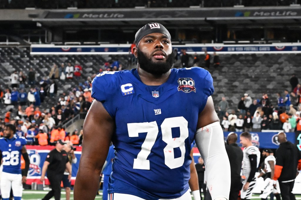 Giants offensive tackle Andrew Thomas (78) leaving the field after a game at MetLife Stadium, East Rutherford, N.J.