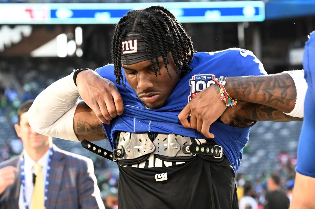 Giants wide receiver Malik Nabers (1) walks off the field after the Philadelphia Eagles 28-3 win over the Giants in East Rutherford, N.J. on Oct. 20. 