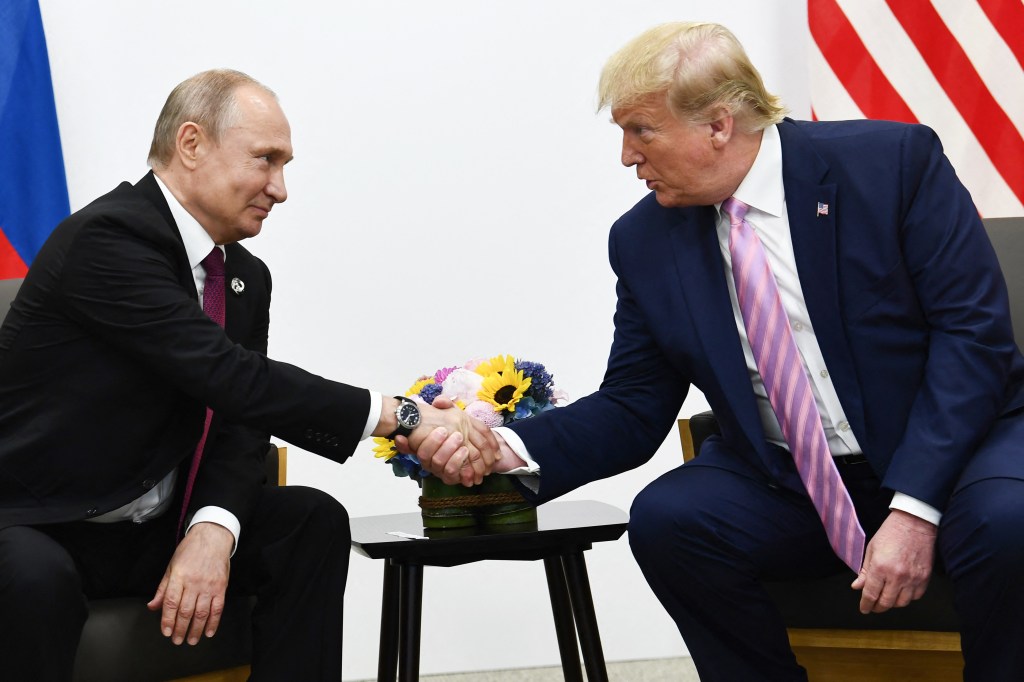 Vladimir Putin and Donald Trump at the G20 summit on June 28, 2019.