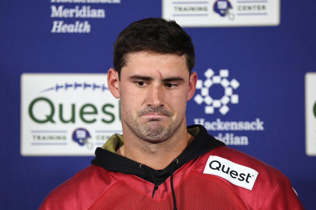 New York Giants quarterback Daniel Jones #8 speaking to the media after practice at the training facility in East Rutherford, New Jersey