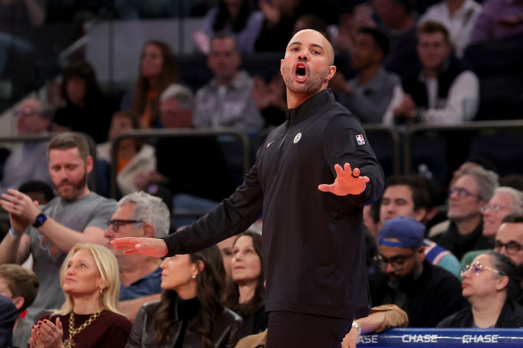 Jordi Fernandez reacts during the Nets-Knicks game on Nov. 15, 2024. 