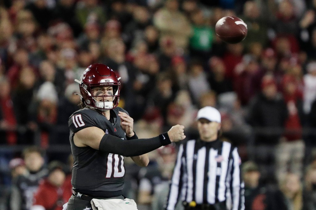 Washington State quarterback John Mateer.