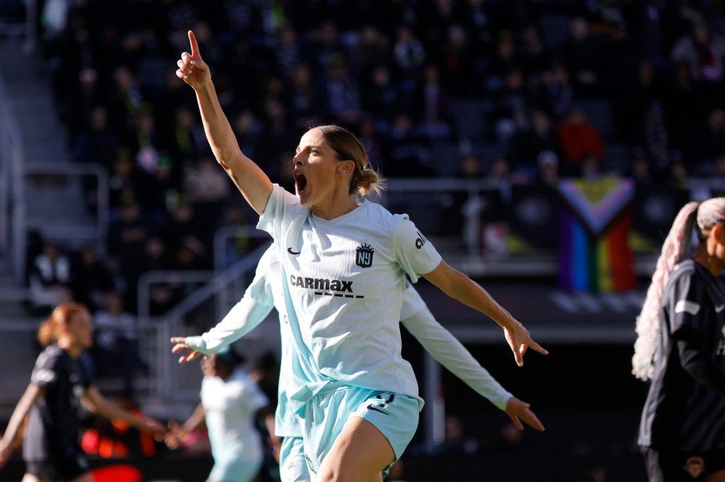 NJ/NY Gotham FC forward Esther Gonzalez (9) celebrates after scoring a goal against the Washington Spirit in the second half in a 2024 NWSL Playoffs semifinal match at Audi Field. 