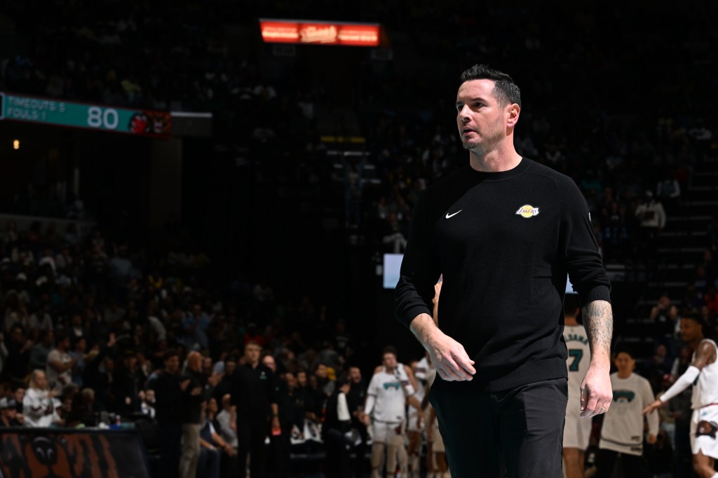 Redick has guided the Lakers to a 4-4 start.