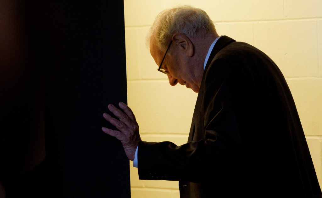 Warren Buffett, CEO of Berkshire Hathaway Inc, leaves after playing bridge as part of the company annual meeting weekend in Omaha, Nebraska U.S. May 6, 2018. 