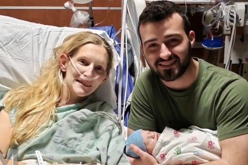 Young Chicago mother expressing gratitude to her medical team, with her baby