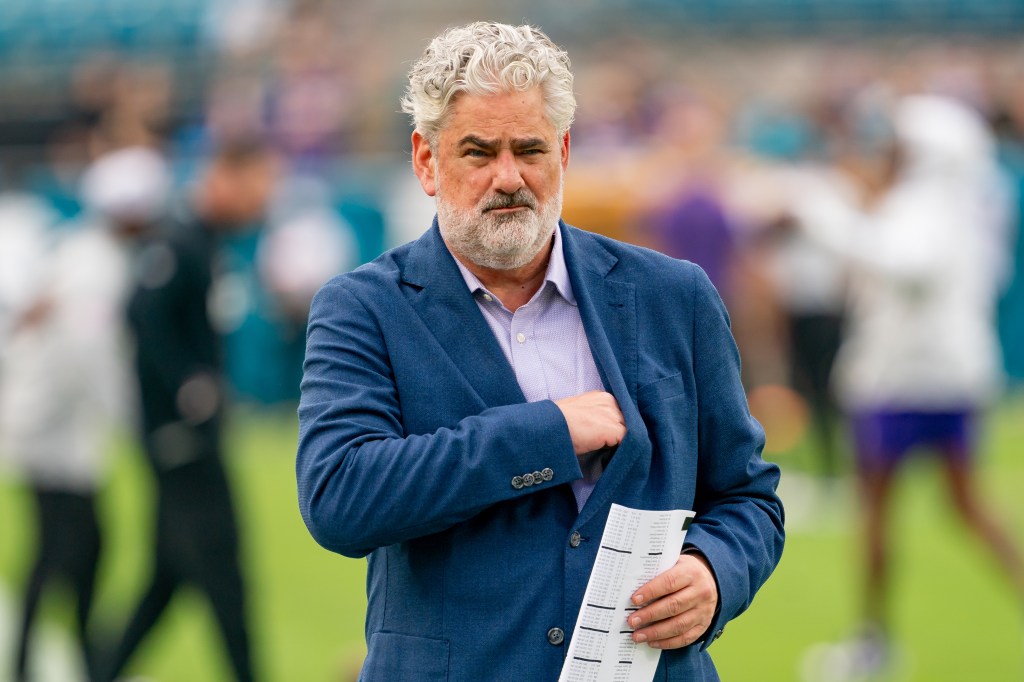 Minnesota Vikings play by play announcer Paul Allen walks the field before an NFL game between the Minnesota Vikings and the Jacksonville Jaguars on November 10th, 2024 at EverBank Stadium in Jacksonville, FL.