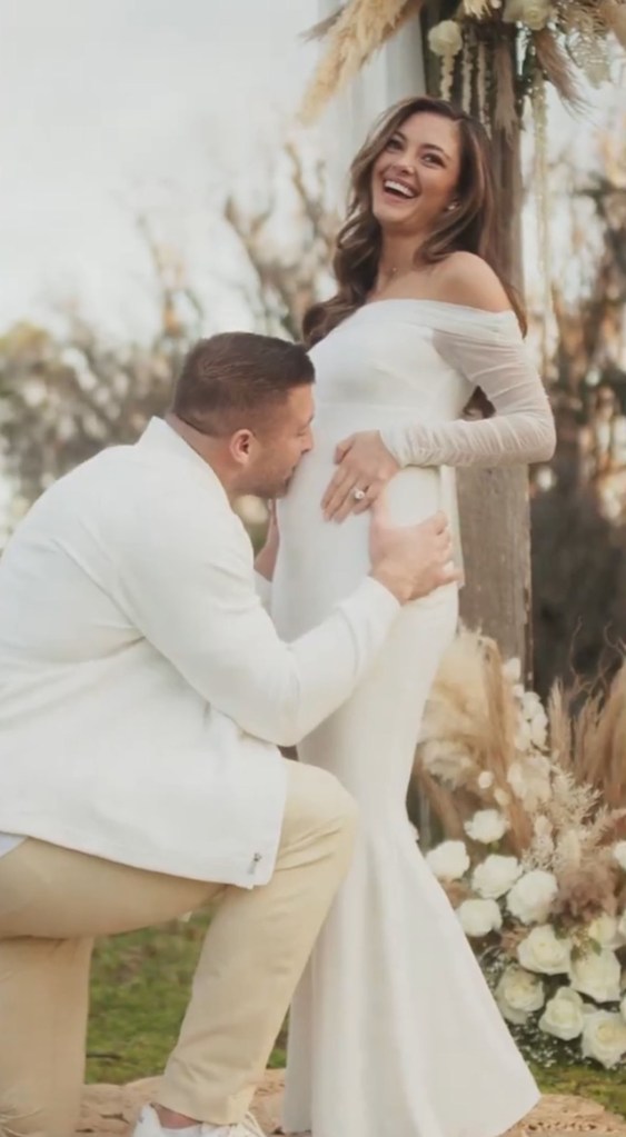 Tim Tebow sweetly kissed his wife's baby bump in the announcement video.