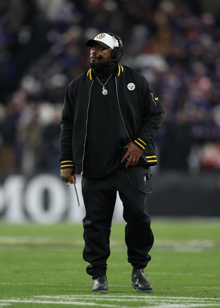 Mike Tomlin looks on during the Steelers-Ravens game on Jan. 11, 2025.