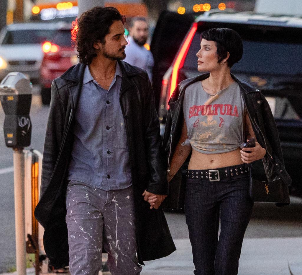 Halsey and avan jogia holding hands