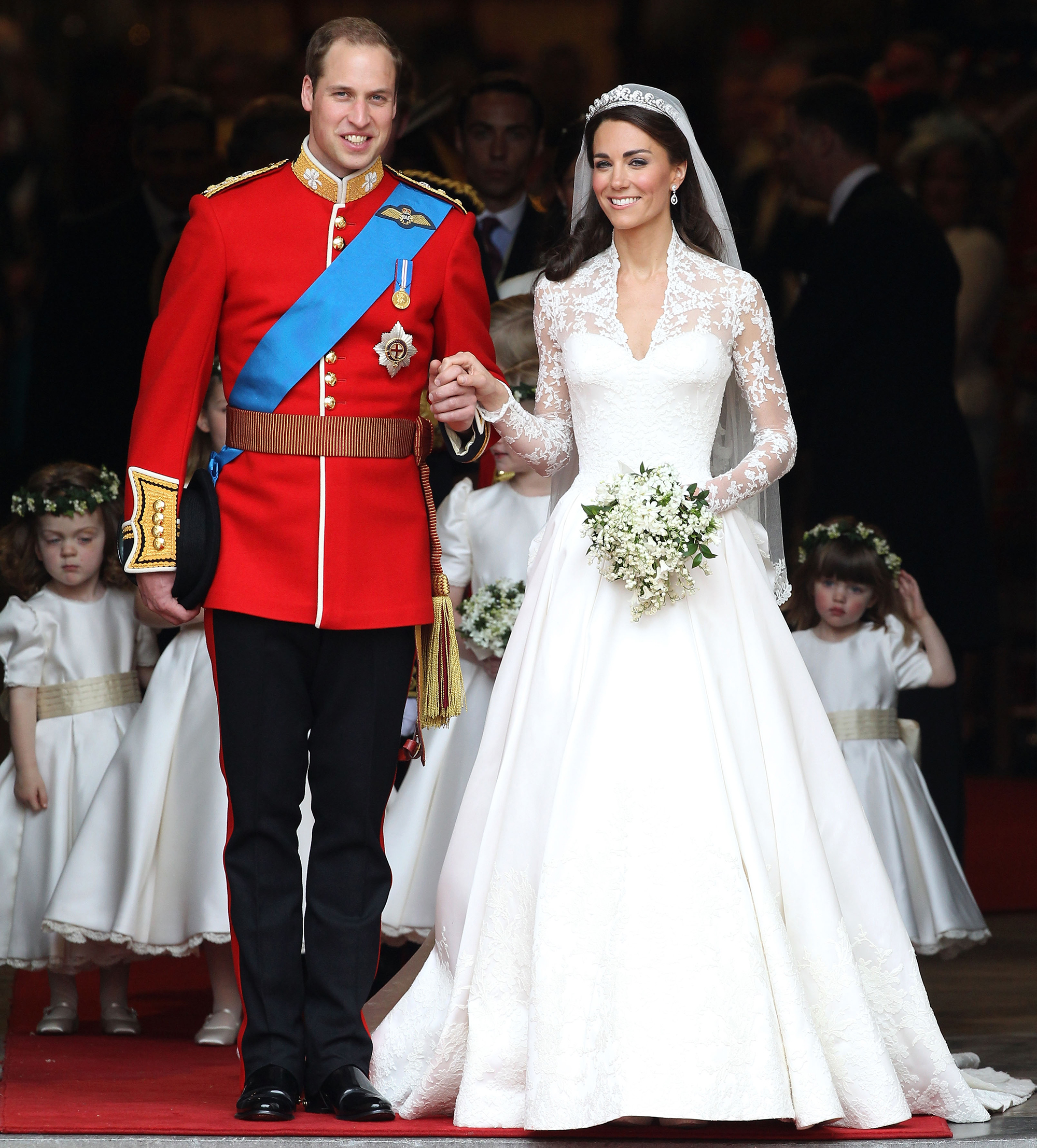 Prince William and Kate Middleton tie at the knot at Westminster Abbey.