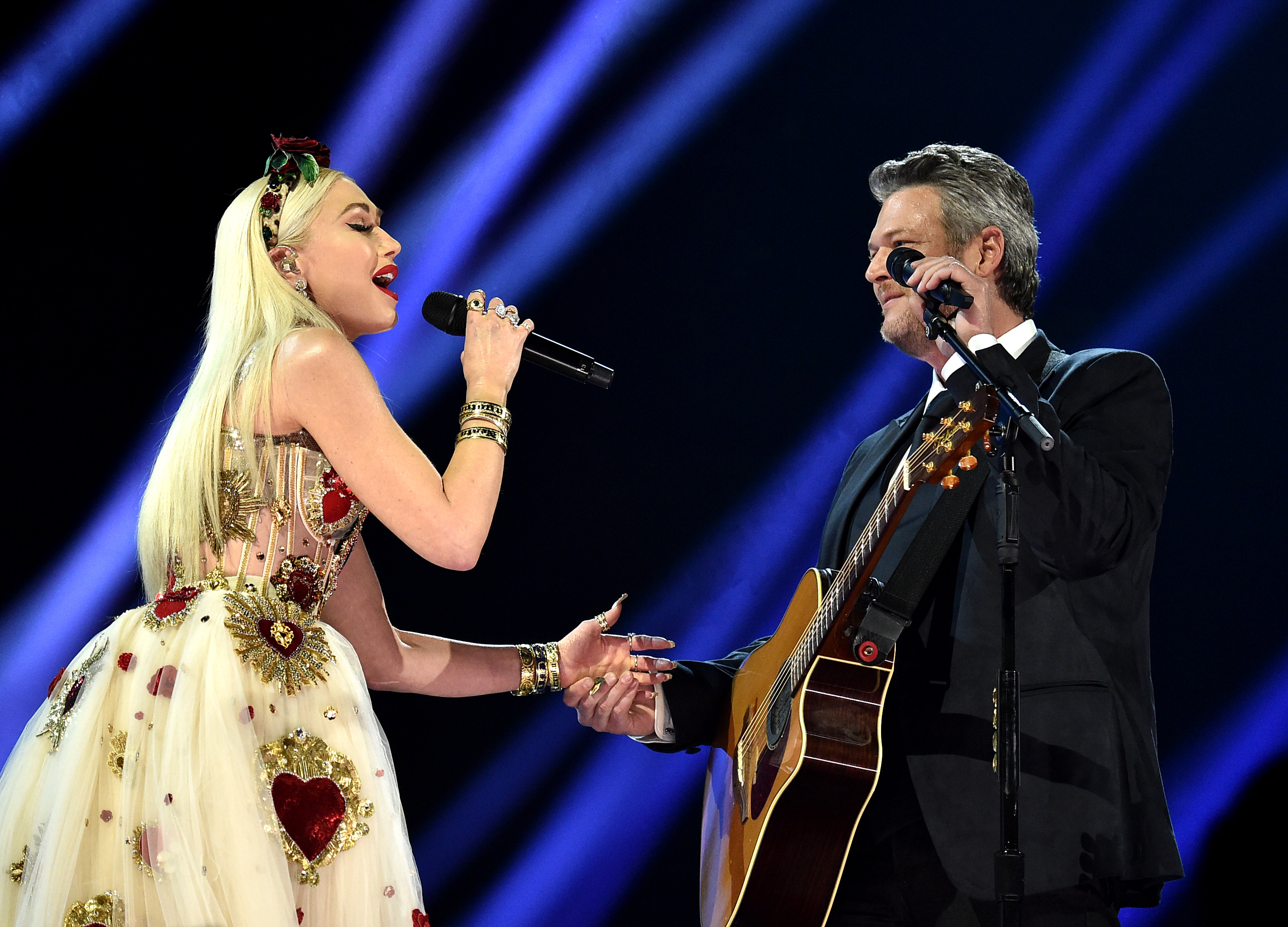 Gwen Stefani and Blake Shelton perform at the 2020 Grammys.