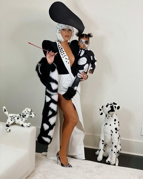 Khloé Kardashian dressed as Cruella de Vil for Halloween 2018