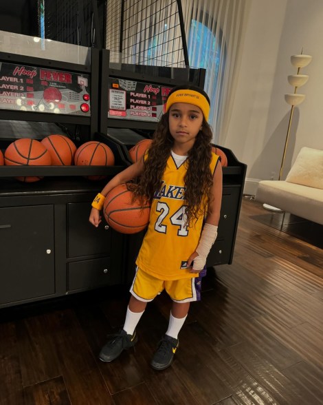 Dream kardashian halloween costume kobe bryant