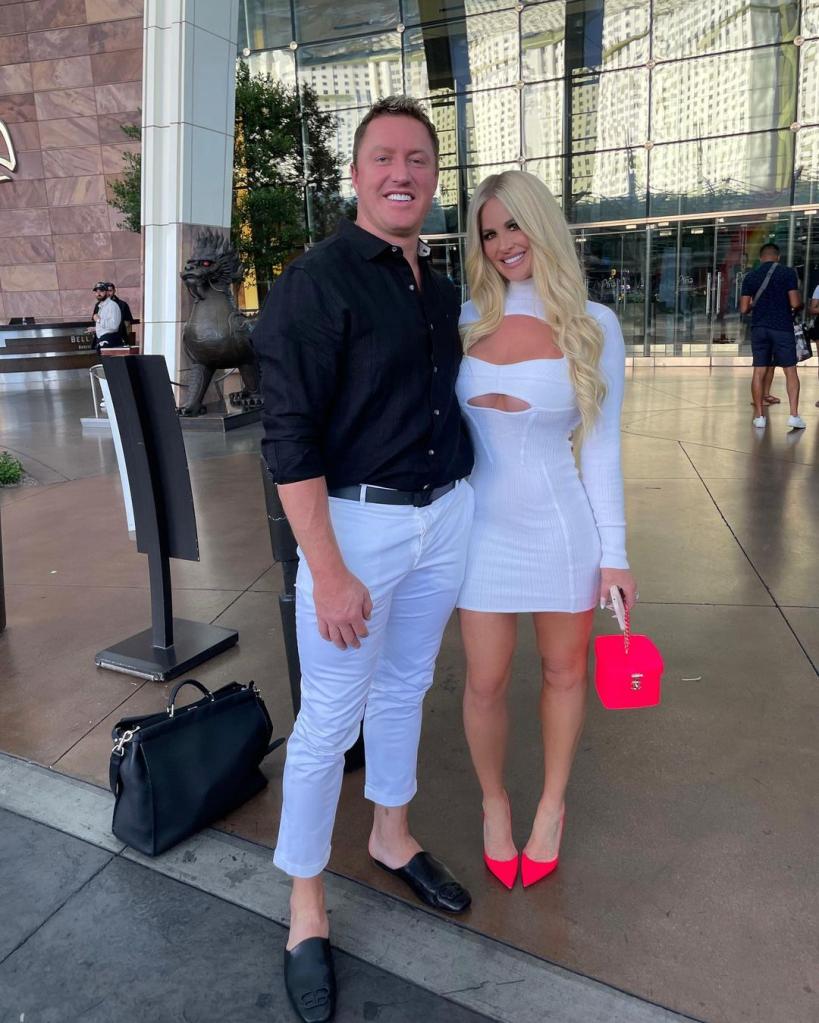 Kim Zolciak and Kroy Biermann posing together.